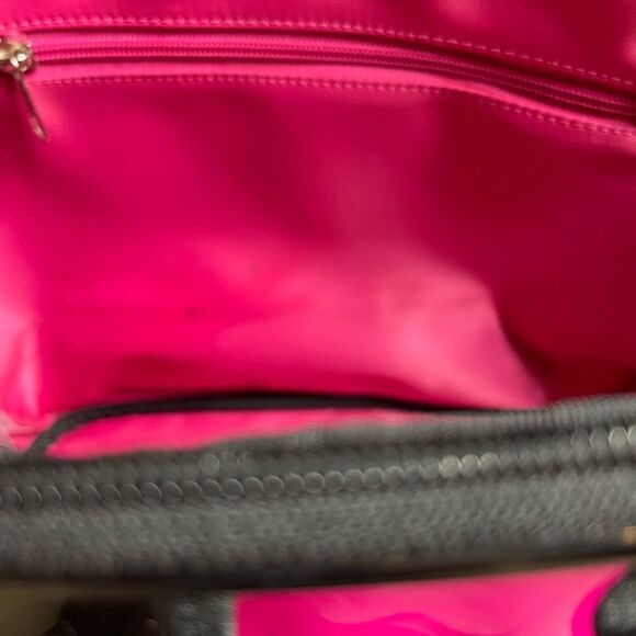 Hello KittyLoungefly Black patent quilted Large Dome bag fuchsia face embroidery - Picture 12 of 16